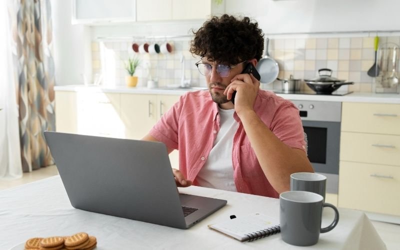 Best Remote Job for College Students Best Remote Job for College Students