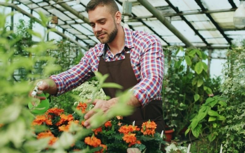 Seasonal Jobs for College Students Seasonal Jobs for College Students