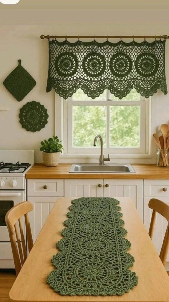 Contemporary curtain for kitchen