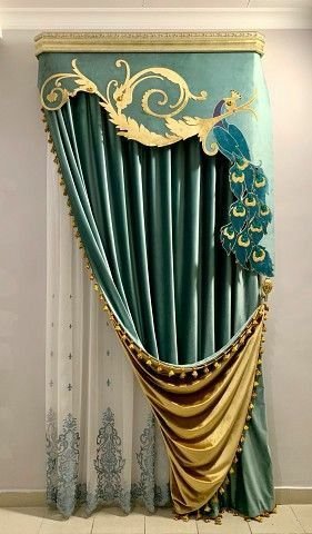 Stylish curtain for modern homes
